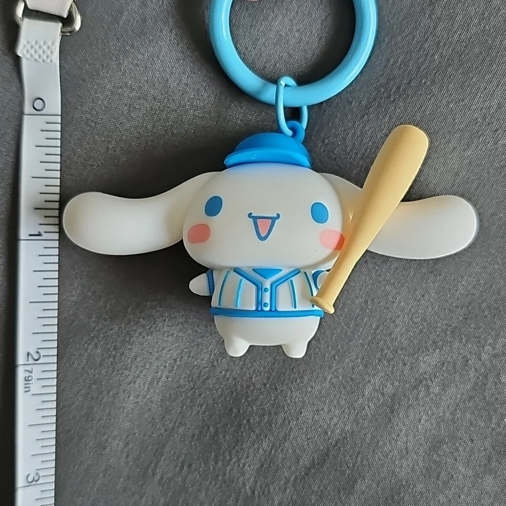 Cinnamoroll Keychain - Picture 3 of 8